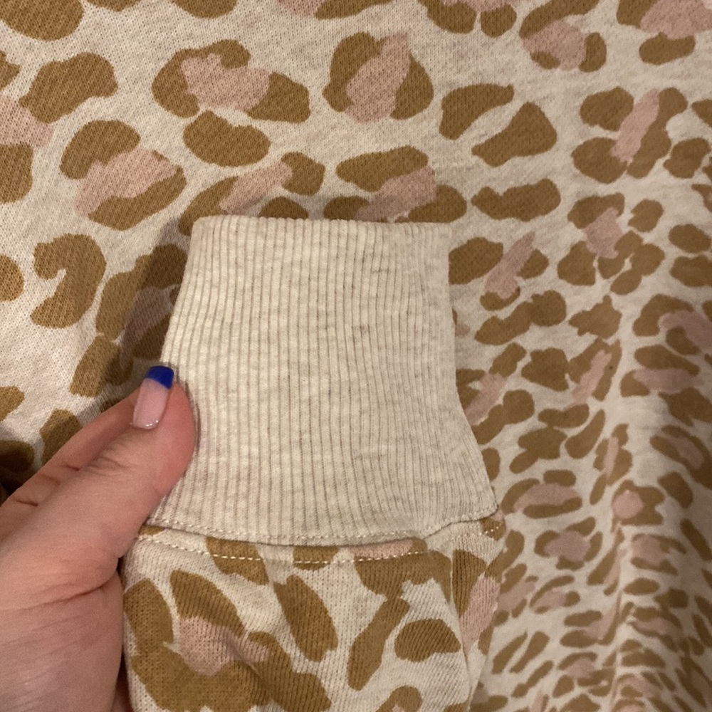 Aerie crewneck - Picture 4 of 8